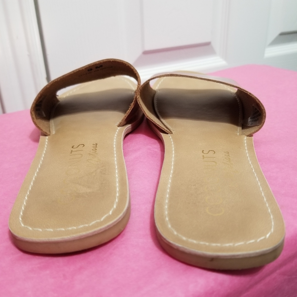 Coconuts, by Matisse - Rose Gold Metallic Cabana Sandals, Leather Upper - Size 9 - Picture 9 of 12